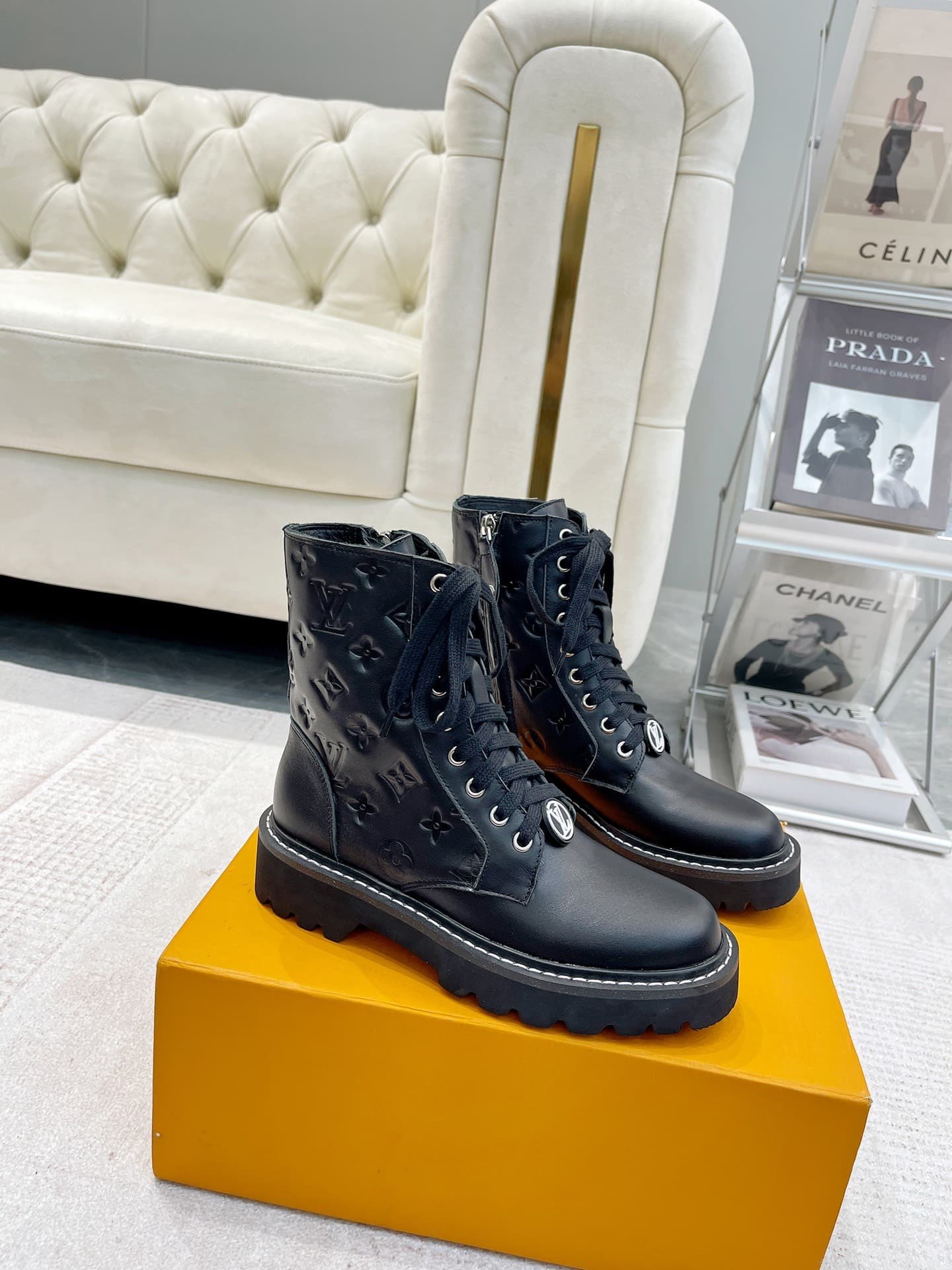 L0vis Vvtt0n Territory Flat Ranger Black 1Abuvn