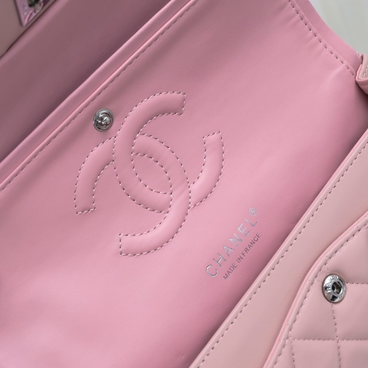 Ch**el Classic Double Flap Bag Silver Hardware Light Pink 25Cm